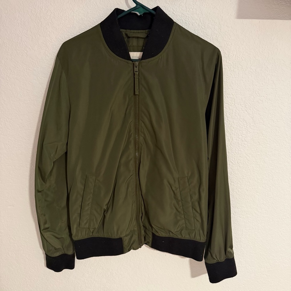 Hollister Men's Olive Green Bomber Jacket